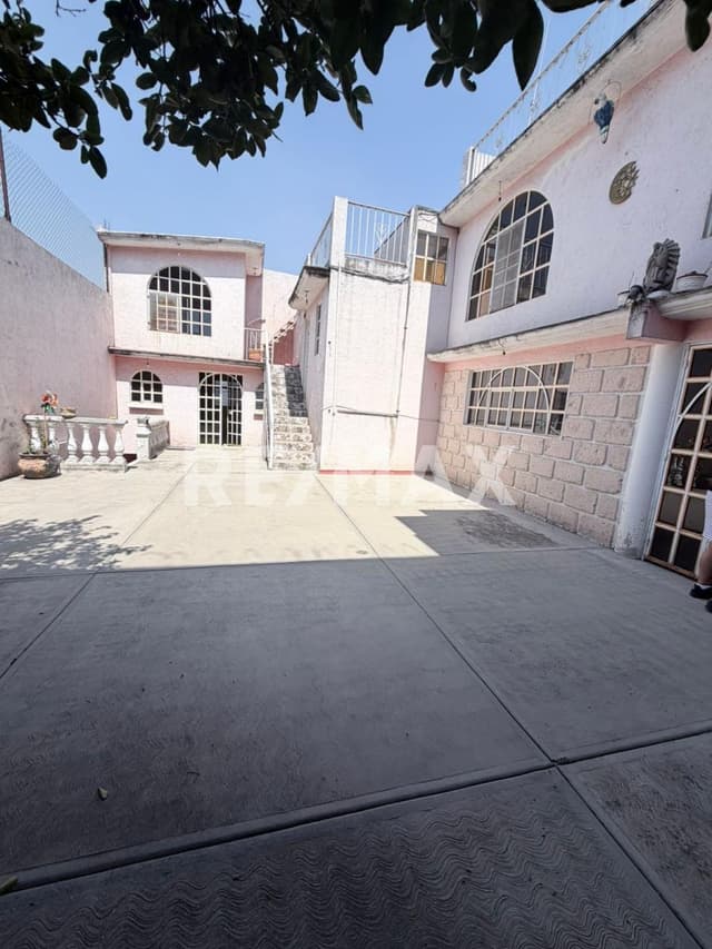 CASA VENTA EN COL. DEL CARMEN, XOCHIMILCO / 264m2