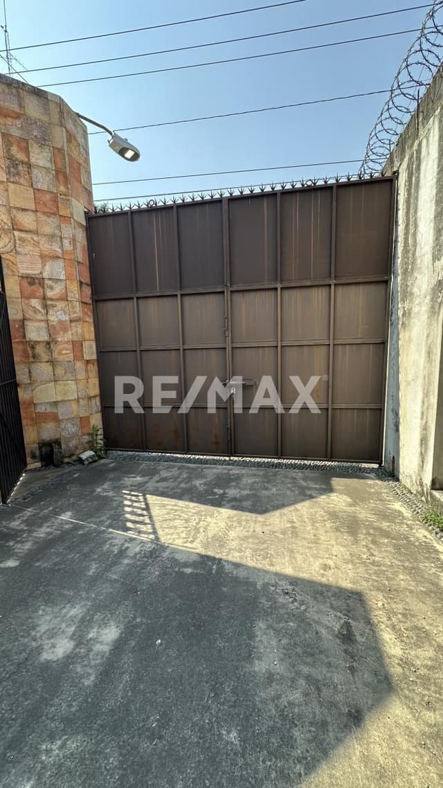 Venta de terreno en la Col. Buenavista, Cuernavaca, Morelos...Clave 6137