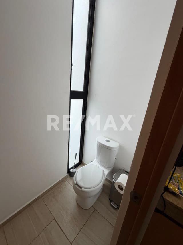 Town house en renta amueblado de 3 rec. y piscina en Arte y Vida Temozon