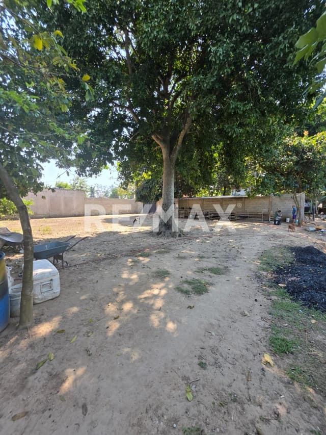 TERRENO EN VENTA