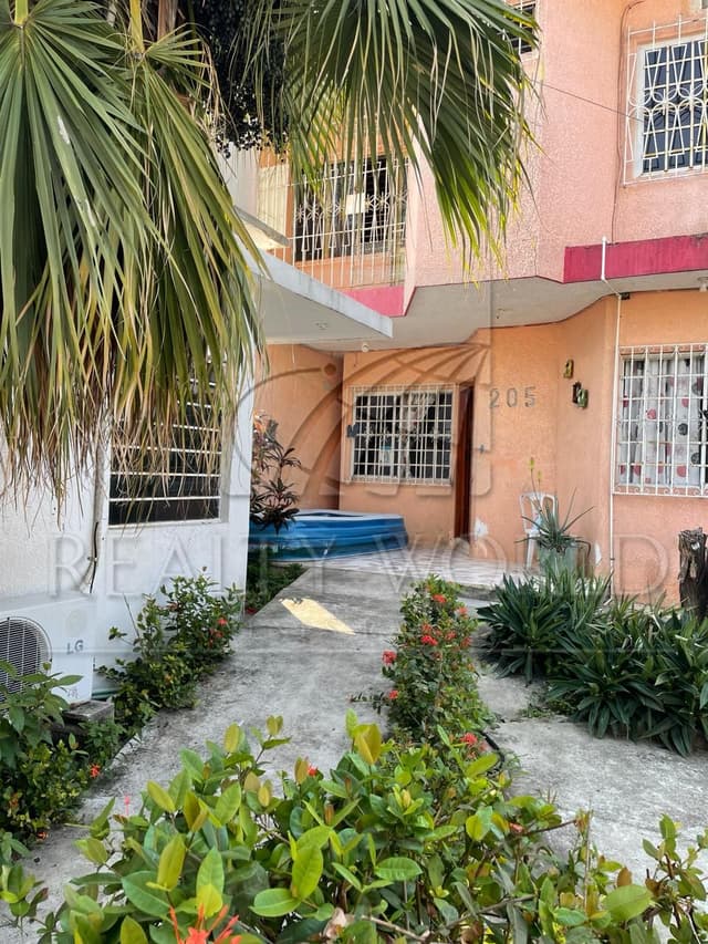 Casas en Venta en Gil y Sáenz (El Águila)