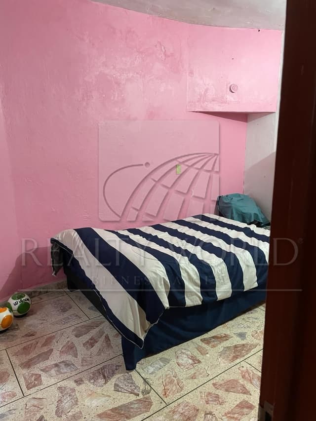 Casas en Venta en Gil y Sáenz (El Águila)