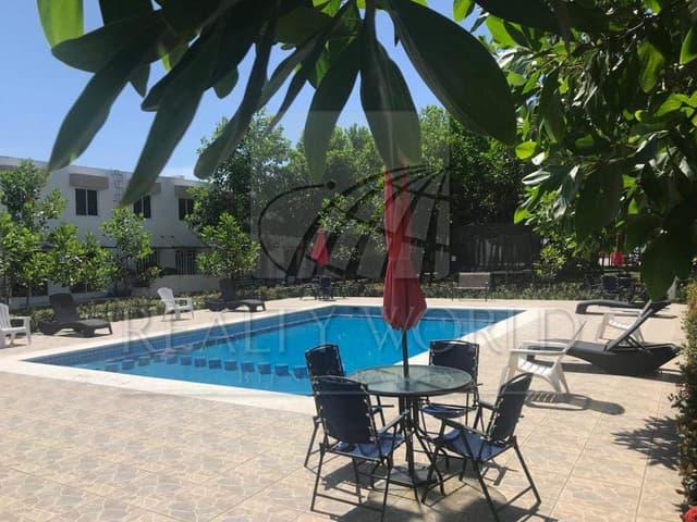 Casas en Venta en Saloya 2da. Sección