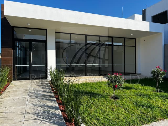 Casas en Venta en Acachapan y Colmena 1a Secc
