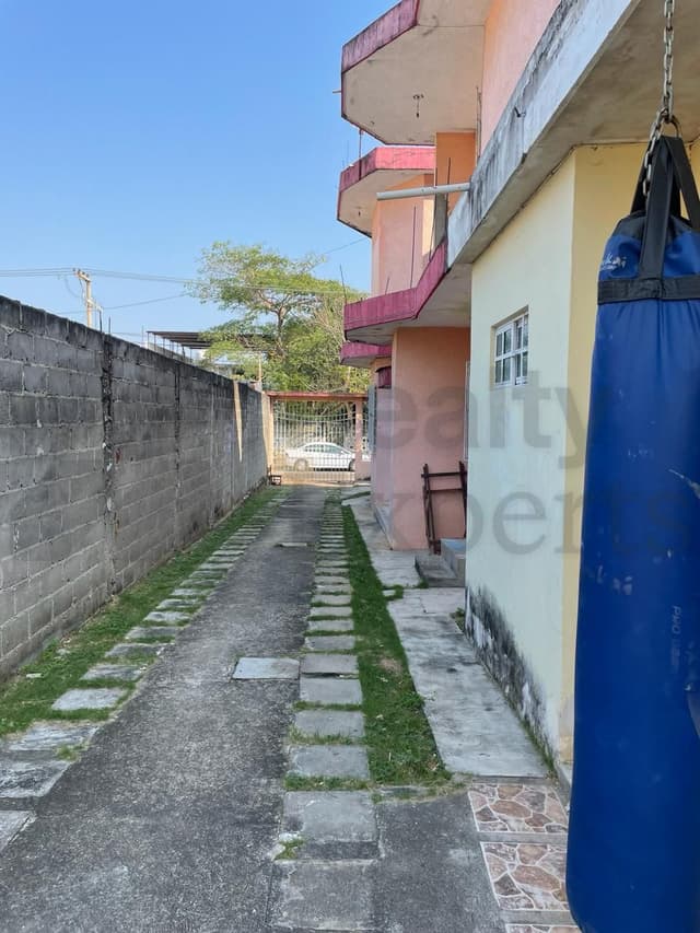 Casas en Venta en Gil y Sáenz (El Águila)