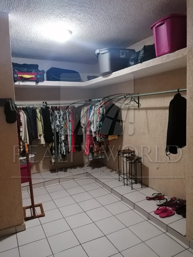 Casas en Venta en Santa Elena