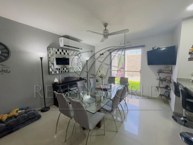 Casas en Renta en Cerradas de Cumbres