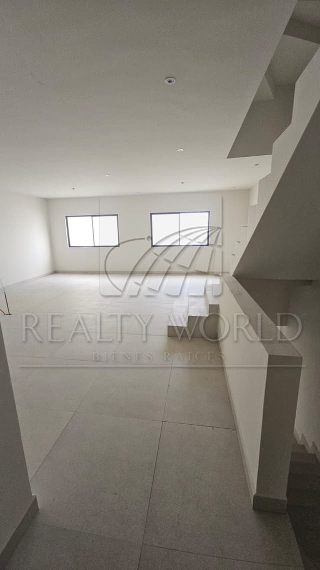 Casas en Venta en cumbres elite premiere Vesubio