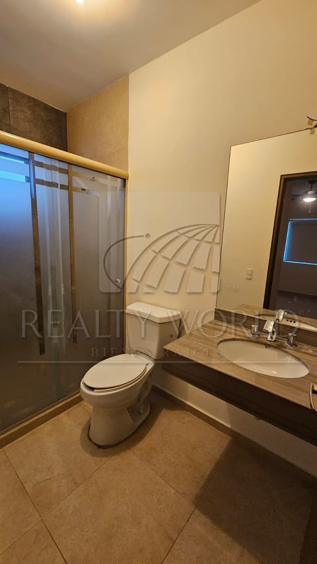 Casas en Renta en Cumbres Elite