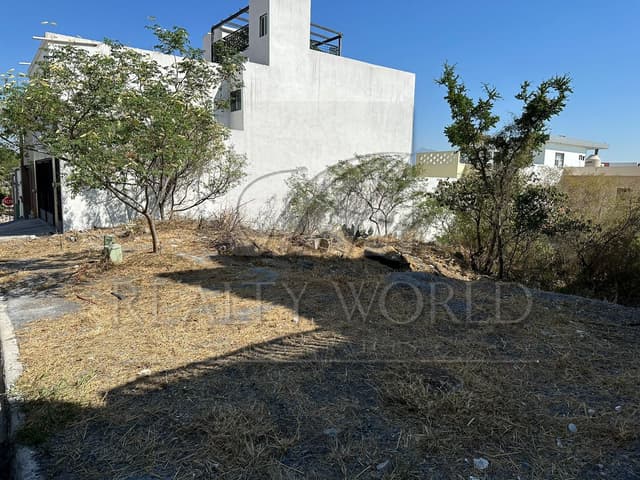 Terrenos en Venta en Cumbres Elite