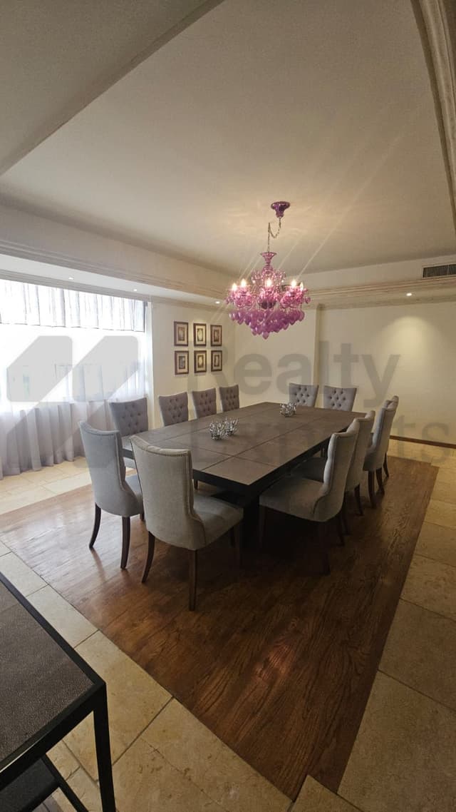 Casas en Venta en Cumbres 2 Sector