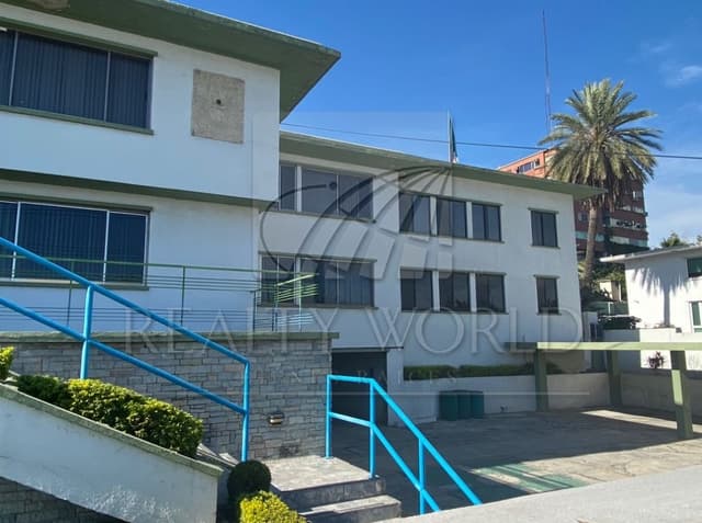 Edificio - Oficinas en Renta en Obispado