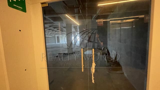 Edificio - Oficinas en Renta en Residencial San Agustin 1 Sector