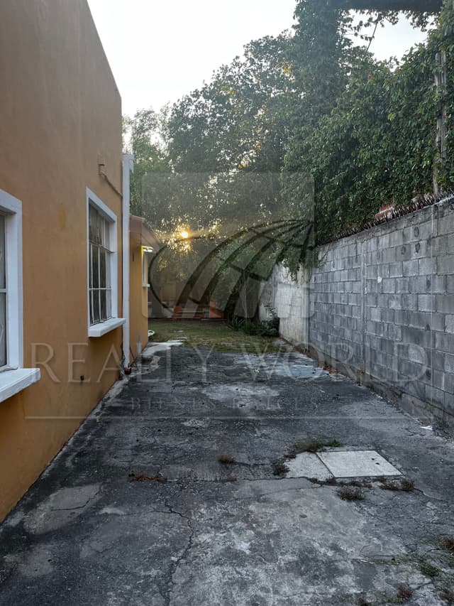 Casas en Venta en Centro Historico Linares