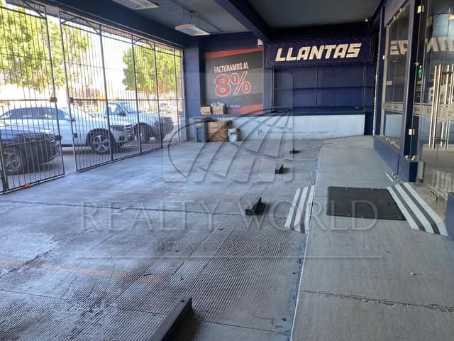 Locales en Renta en Las Flores