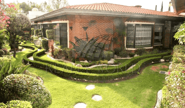 Casas en Venta en Cipreses Zavaleta