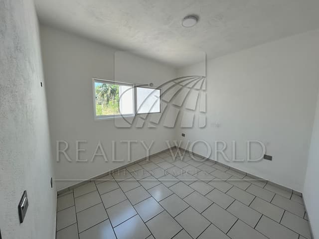 Casas en Venta en LA LIMA