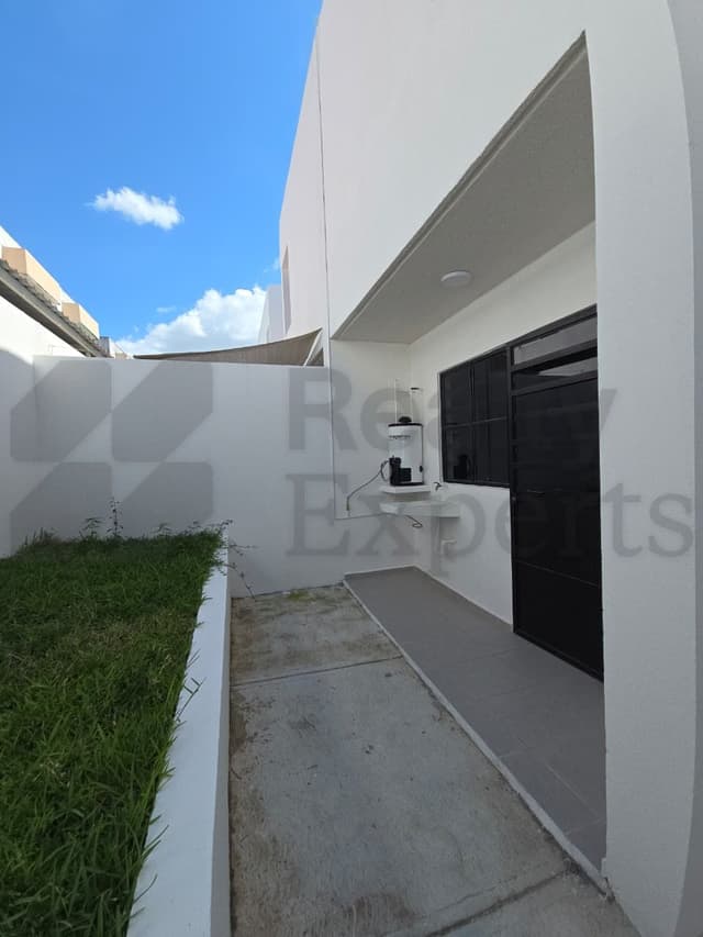 Casas en Venta en Saloya 2da. Sección