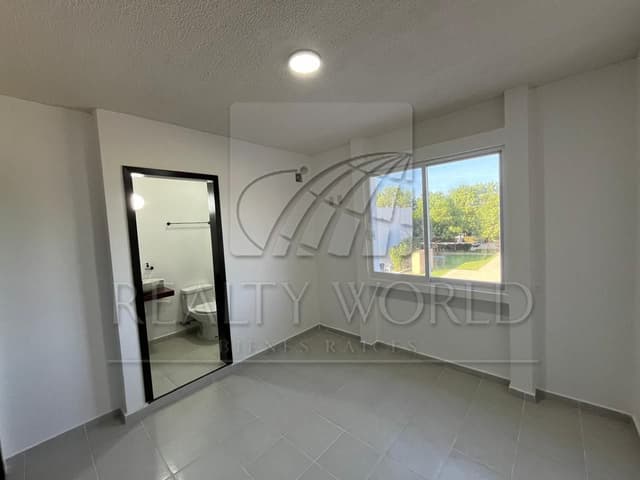 Casas en Venta en Saloya 2da. Sección