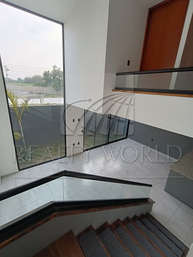 Casas en Venta en Acachapan y Colmena 1a Secc