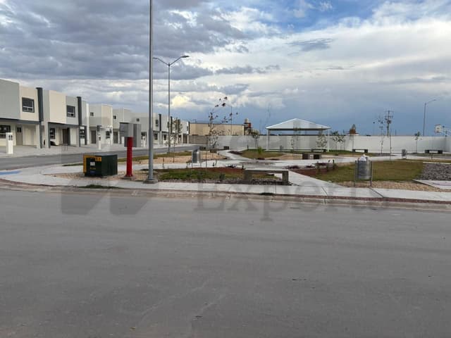 Casas en Venta en SECTOR LUMINA