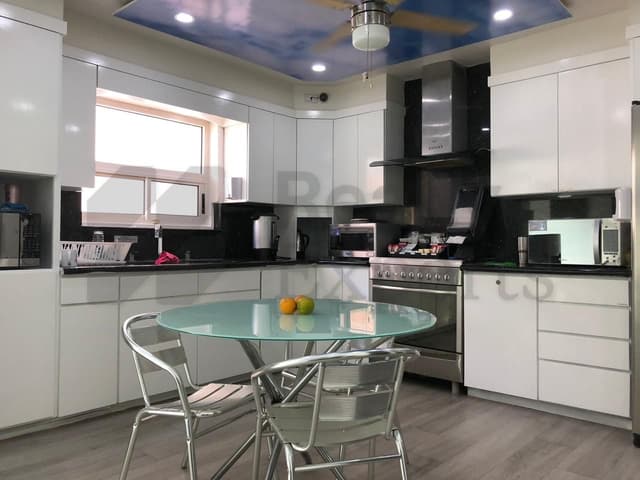 Oficinas en Renta en Cumbres 1 Sector