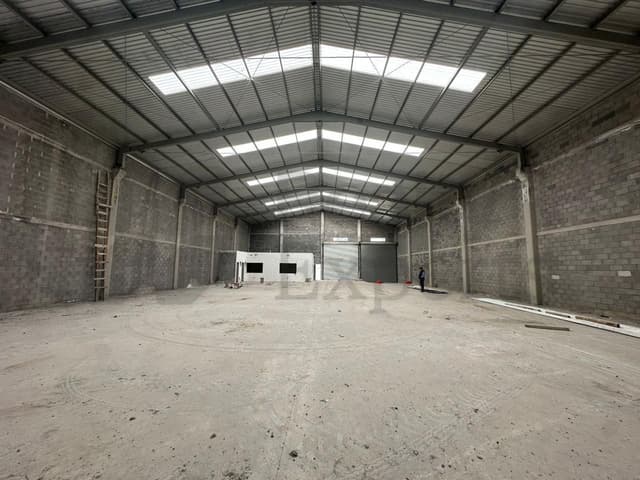 Bodegas en Renta en Terra Park 2