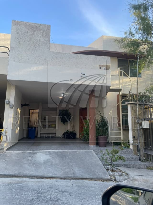 Casas en Venta en Rincón de La Huasteca