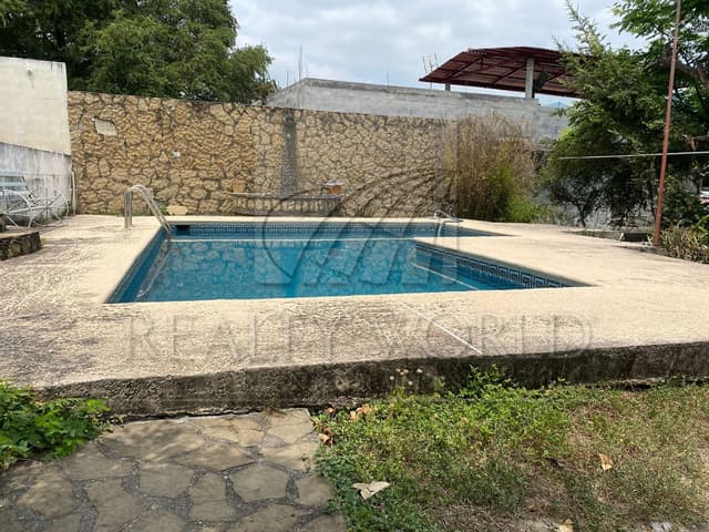 Quintas en Venta en Huajuquito o los Cavazos