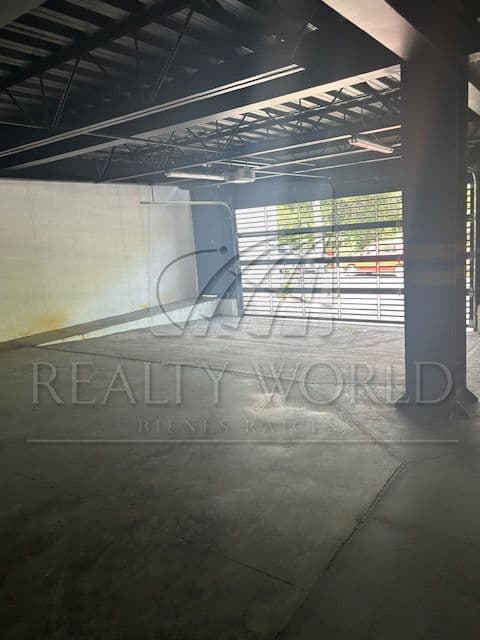 Edificio - Oficinas en Venta en Jardín de las Torres