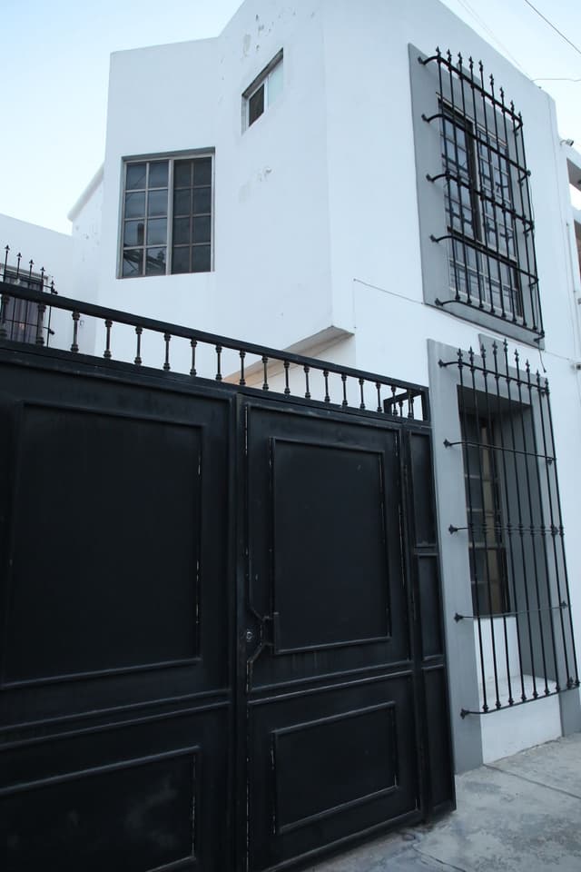 Casas en Venta en Jardines de Santa Catarina