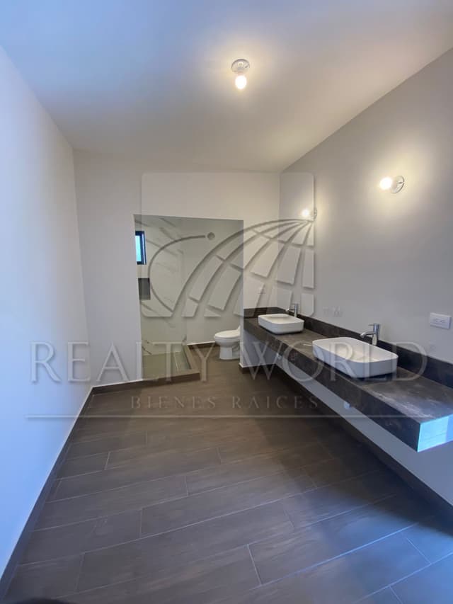 Casas en Venta en Dominio Cumbres