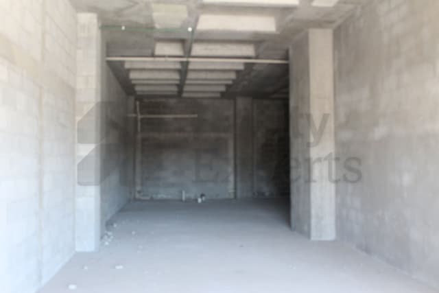 Locales en Venta en Alpes Norte