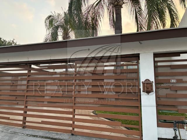 Casas en Renta en Cumbres 2 Sector