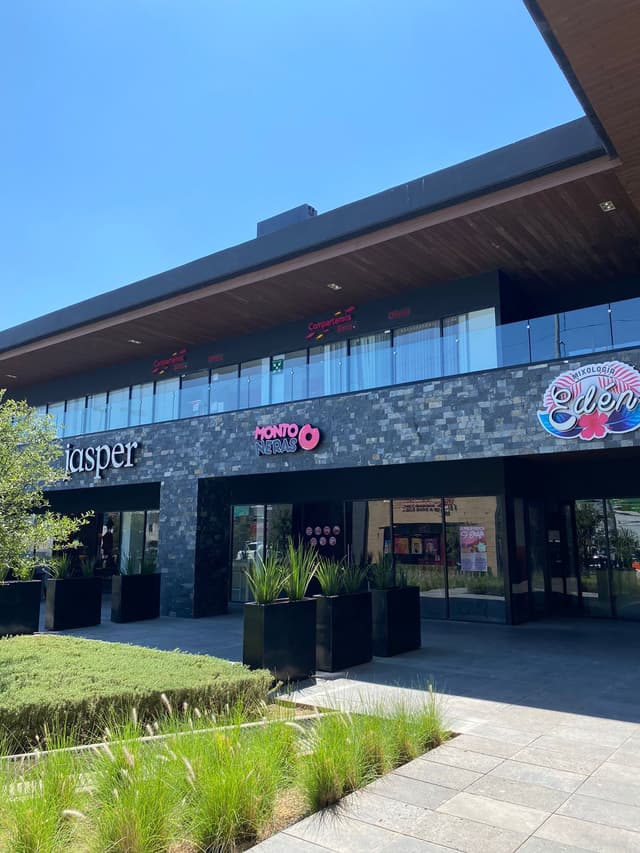 Locales en Renta en República