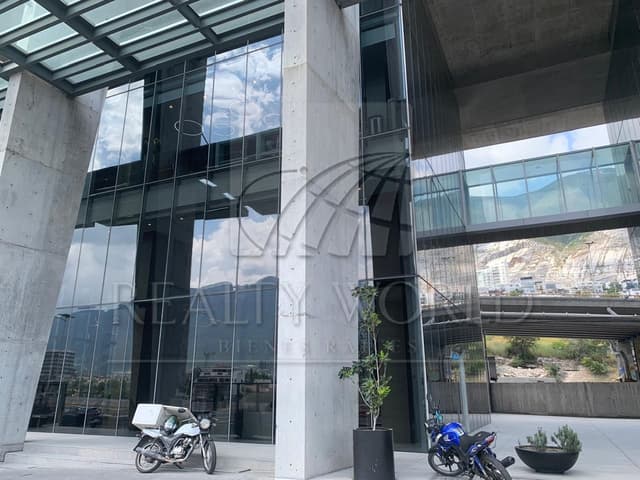 Oficinas en Renta en Santa María