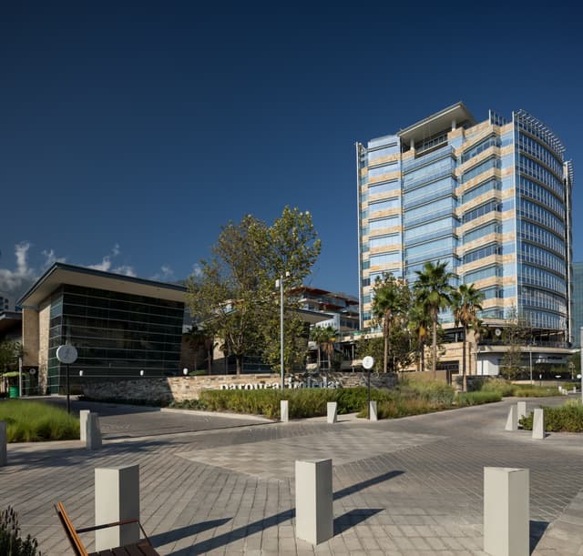 Oficinas en Renta en Valle Del Campestre