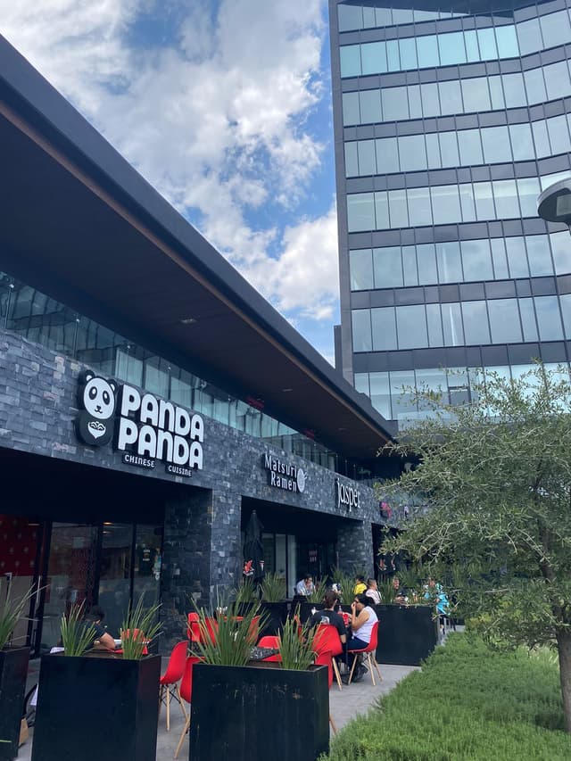 Locales en Renta en República