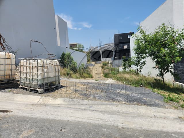 Terrenos en Venta en Alamosur