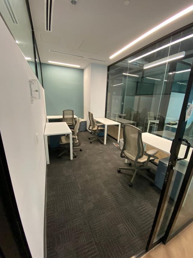 Oficinas en Renta en Valle Del Campestre