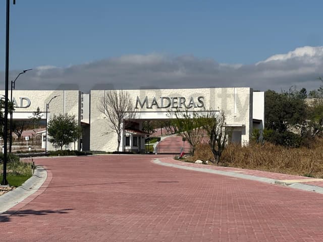 Terrenos en Venta en Latania