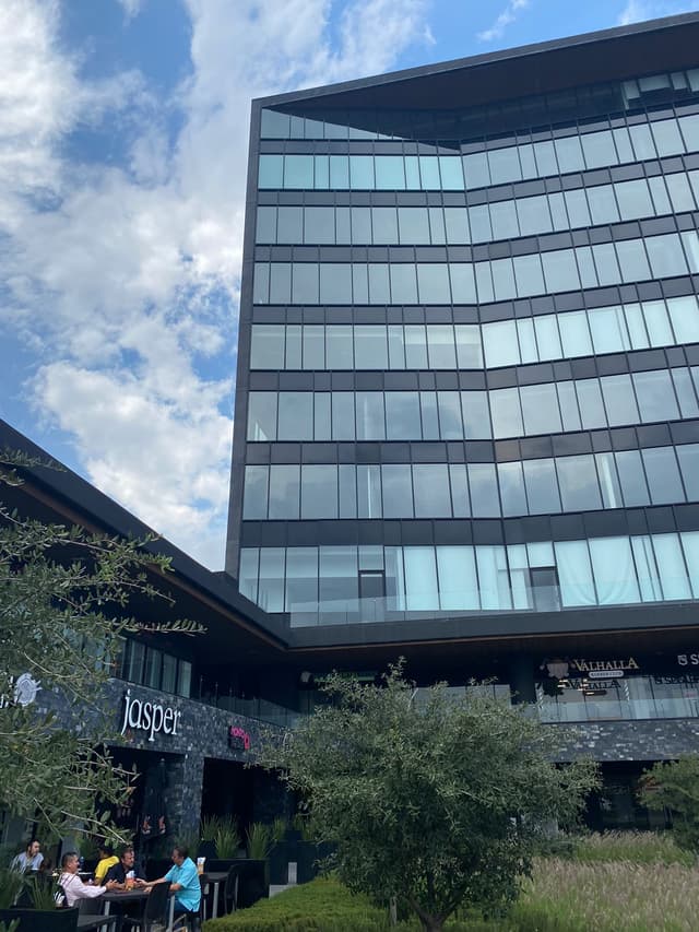 Locales en Renta en República