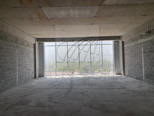 Oficinas en Renta en Rincón de Santa María