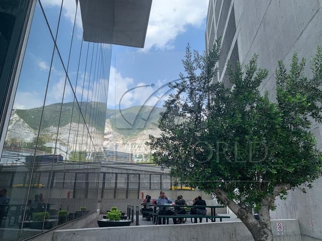 Oficinas en Renta en Santa María