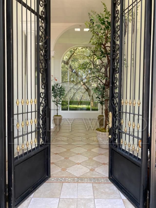 Casas en Venta en Bosques de San Ángel Sector Palmillas