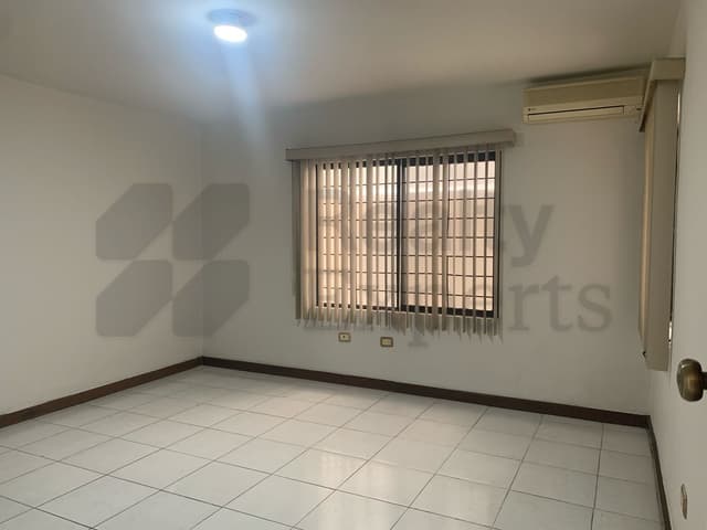 Casas en Renta en Mitras Centro