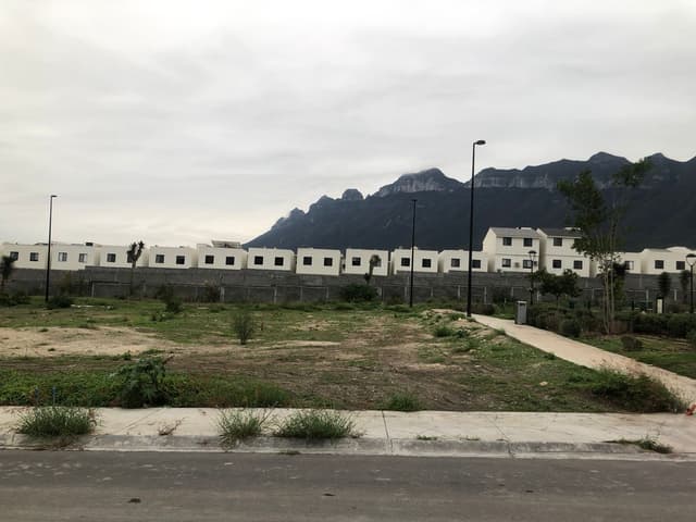 Terrenos en Venta en Santuario Sector Alfa