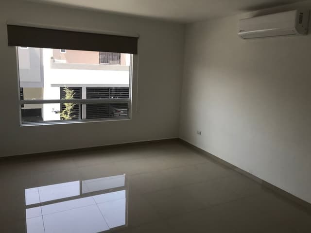 Casas en Venta en Cerradas de Cumbres