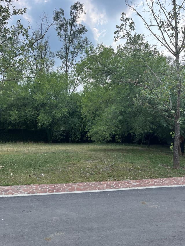 Terrenos en Venta en El Uro Oriente