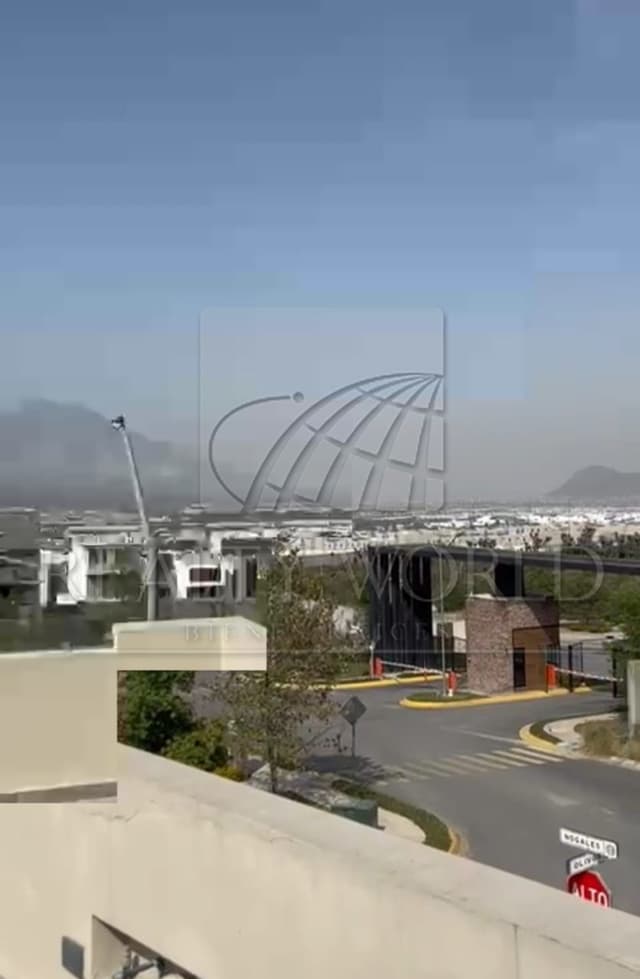 Casas en Venta en Dominio Cumbres